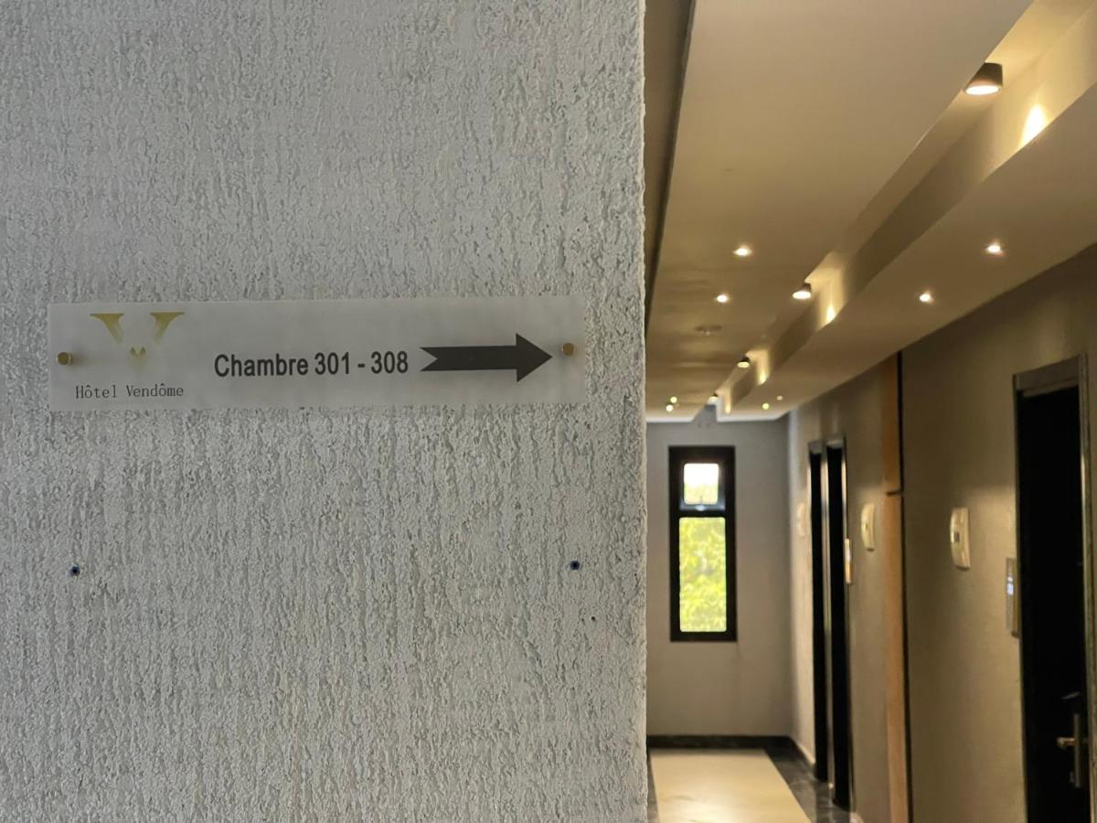 Hotel Vendome Douala Eksteriør billede