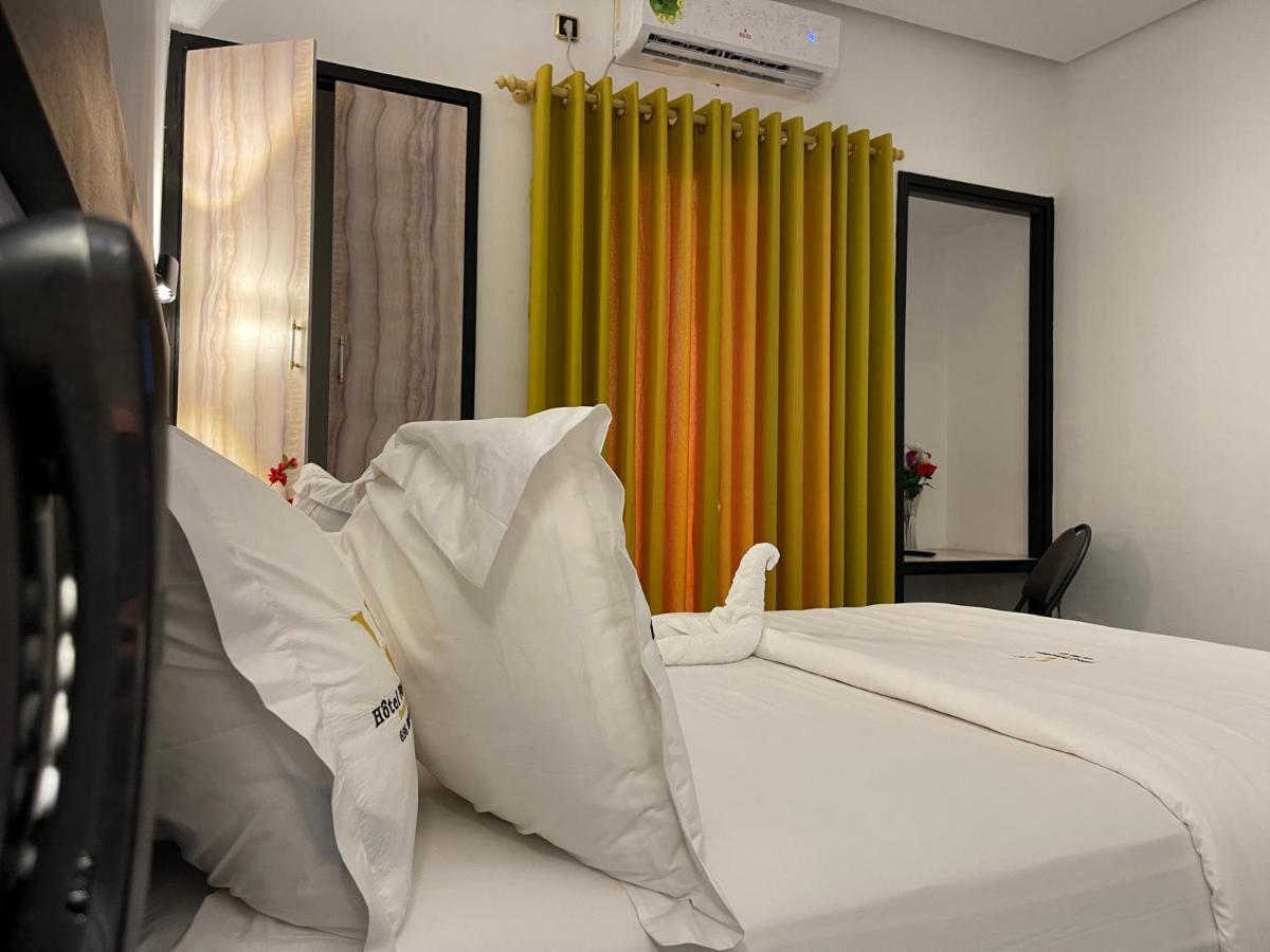 Hotel Vendome Douala Eksteriør billede
