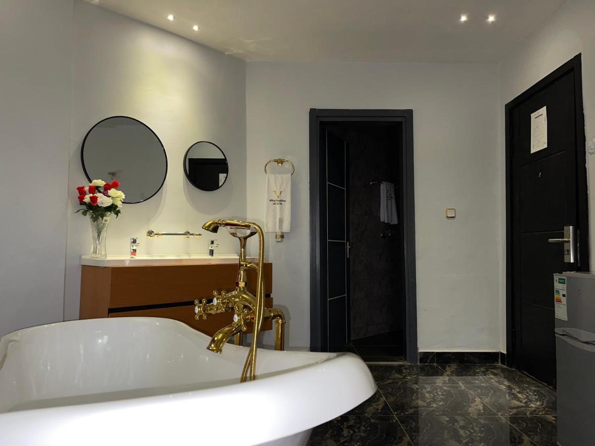 Hotel Vendome Douala Eksteriør billede